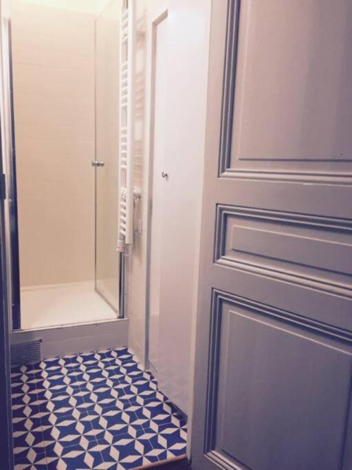 Appartement de charme entre Montmartre et Batignolles Paris Extérieur photo