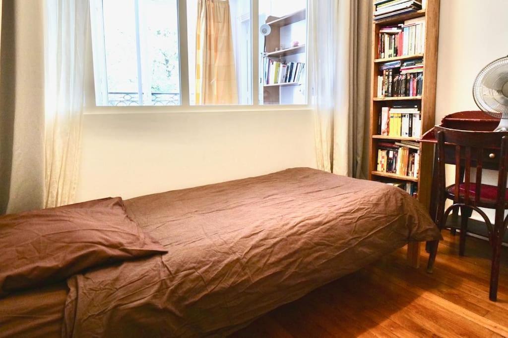 Appartement de charme entre Montmartre et Batignolles Paris Extérieur photo
